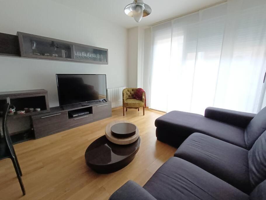 Alojamiento Centro Caceres Canovas Экстерьер фото